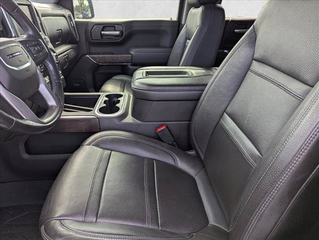 Used 2020 GMC Sierra 1500 Denali w/ Denali Ultimate Package AWD/4WD image 24