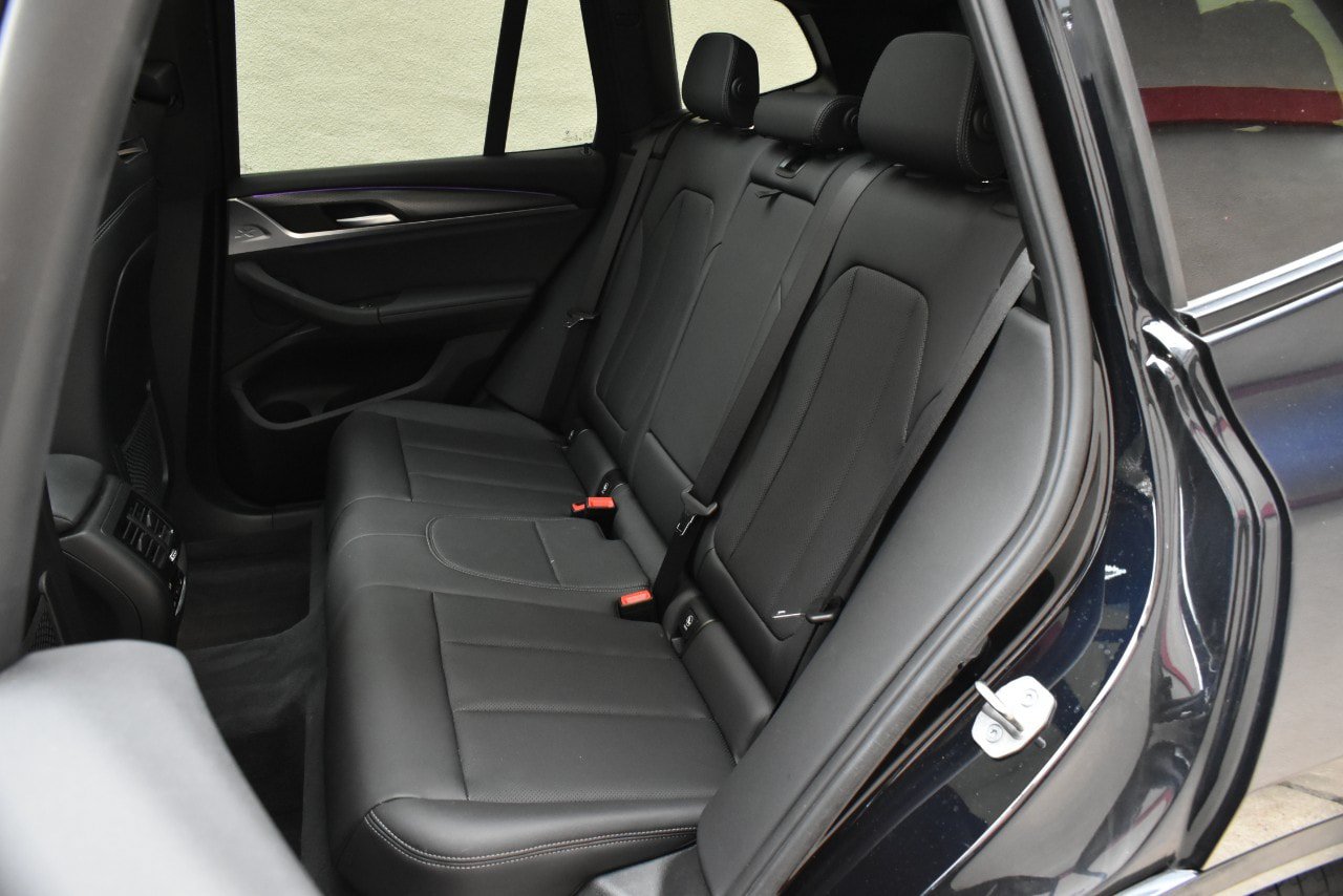 Used 2023 BMW X3 xDrive30i w/ M Sport Package AWD/4WD image 16