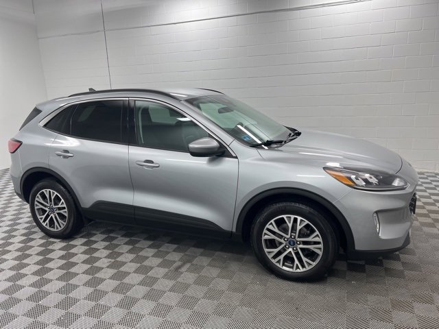 Used 2022 Ford Escape SEL image 4