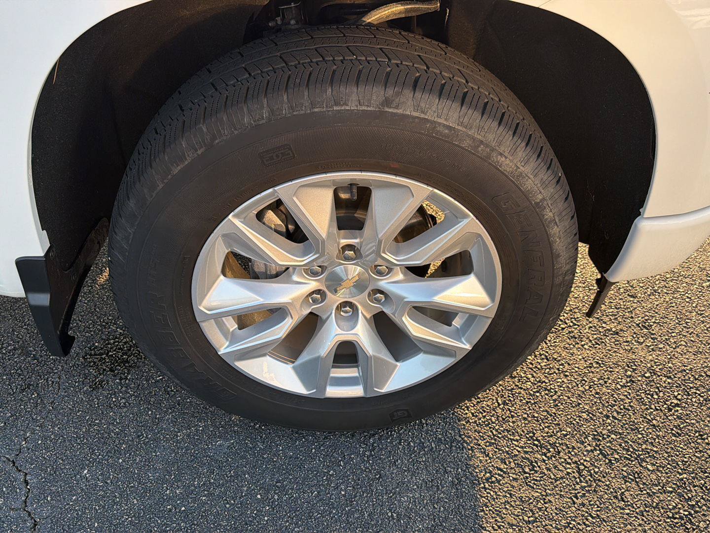 Used 2022 Chevrolet Silverado 1500 Custom RWD image 37