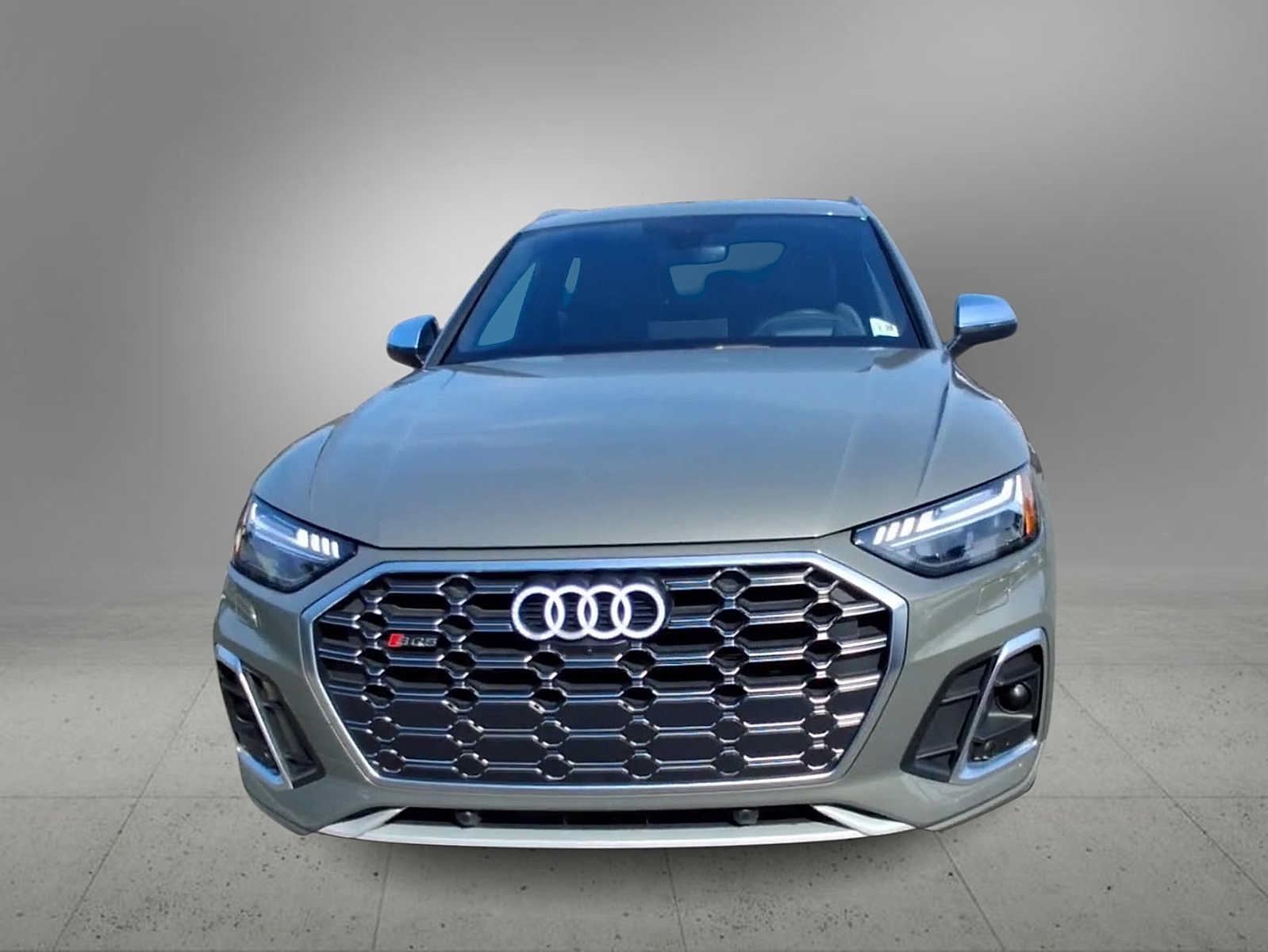 Used 2023 Audi SQ5 Prestige w/ Prestige Package AWD/4WD image 3