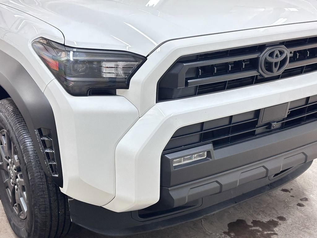 Used 2025 Toyota 4Runner SR5 image 15