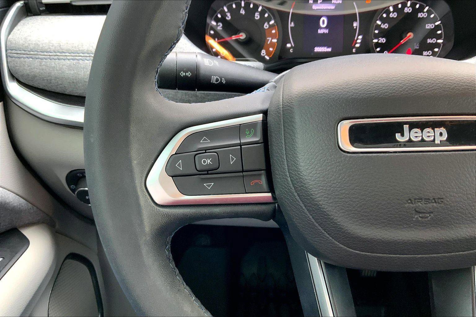 Used 2022 Jeep Compass Latitude image 17