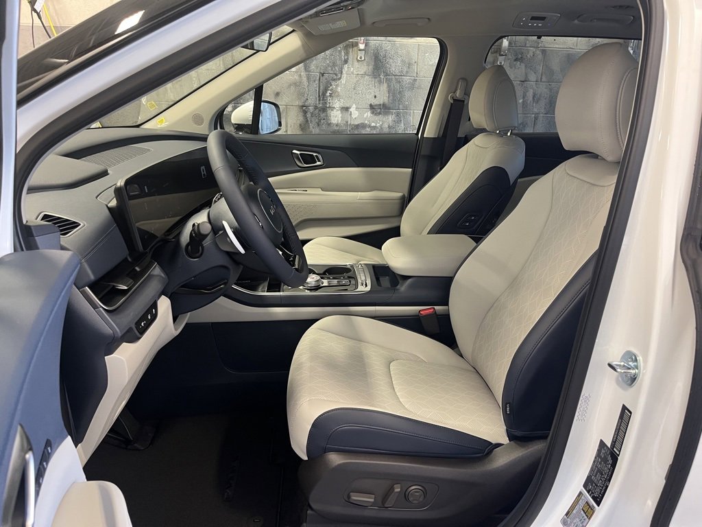 New 2026 Kia Carnival SX image 11