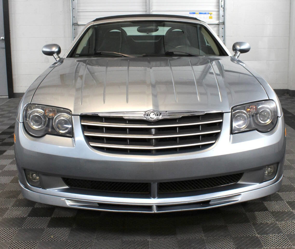 Used 2005 Chrysler Crossfire SRT-6 image 4