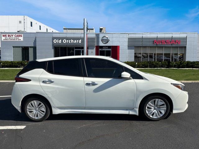 Used 2024 Nissan Leaf S image 4