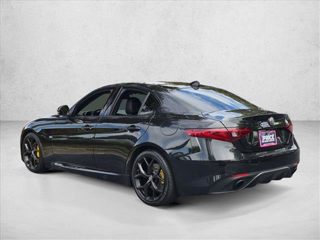 Used 2020 Alfa Romeo Giulia Ti Sport w/ Quick Order Package 22U Sport RWD image 8