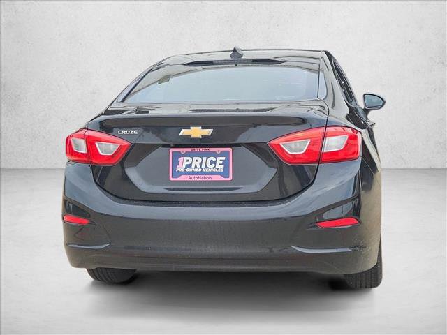 Used 2019 Chevrolet Cruze LS w/ LS Convenience Package FWD image 6