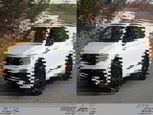 Used 2022 Volkswagen Tiguan SE R-Line