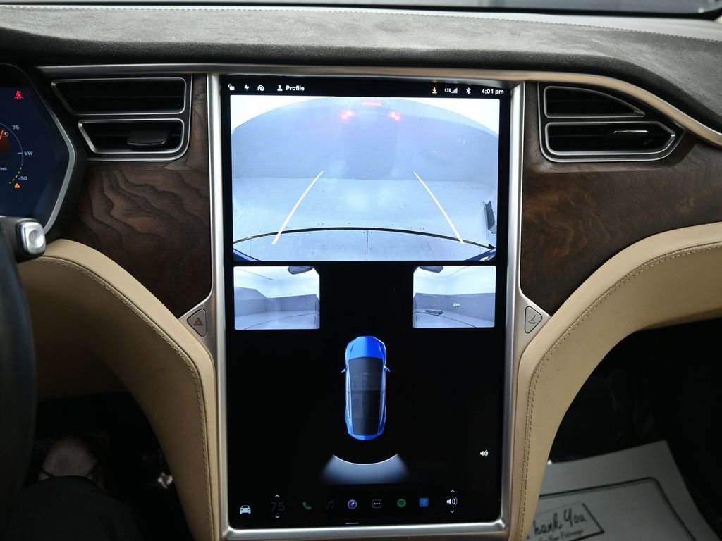 Used 2016 Tesla Model X 90D image 10