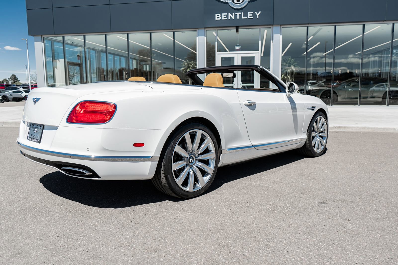 Used 2016 Bentley Continental GT image 13