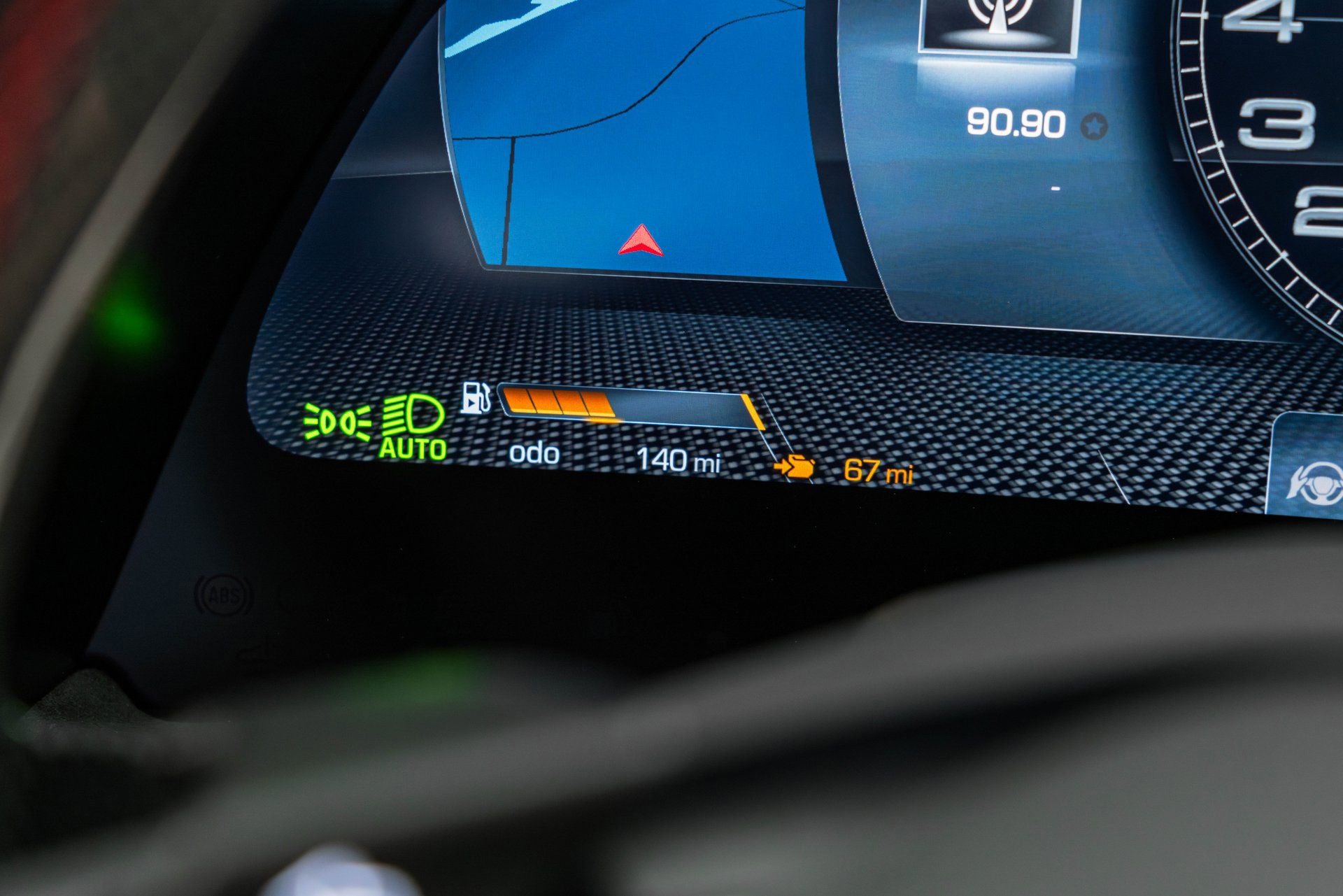 Certified 2025 Ferrari Roma Spider RWD image 7