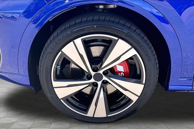 New 2026 Audi SQ5 Premium Plus AWD/4WD image 8
