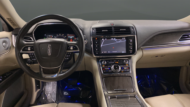 Used 2018 Lincoln Continental Reserve AWD/4WD image 11
