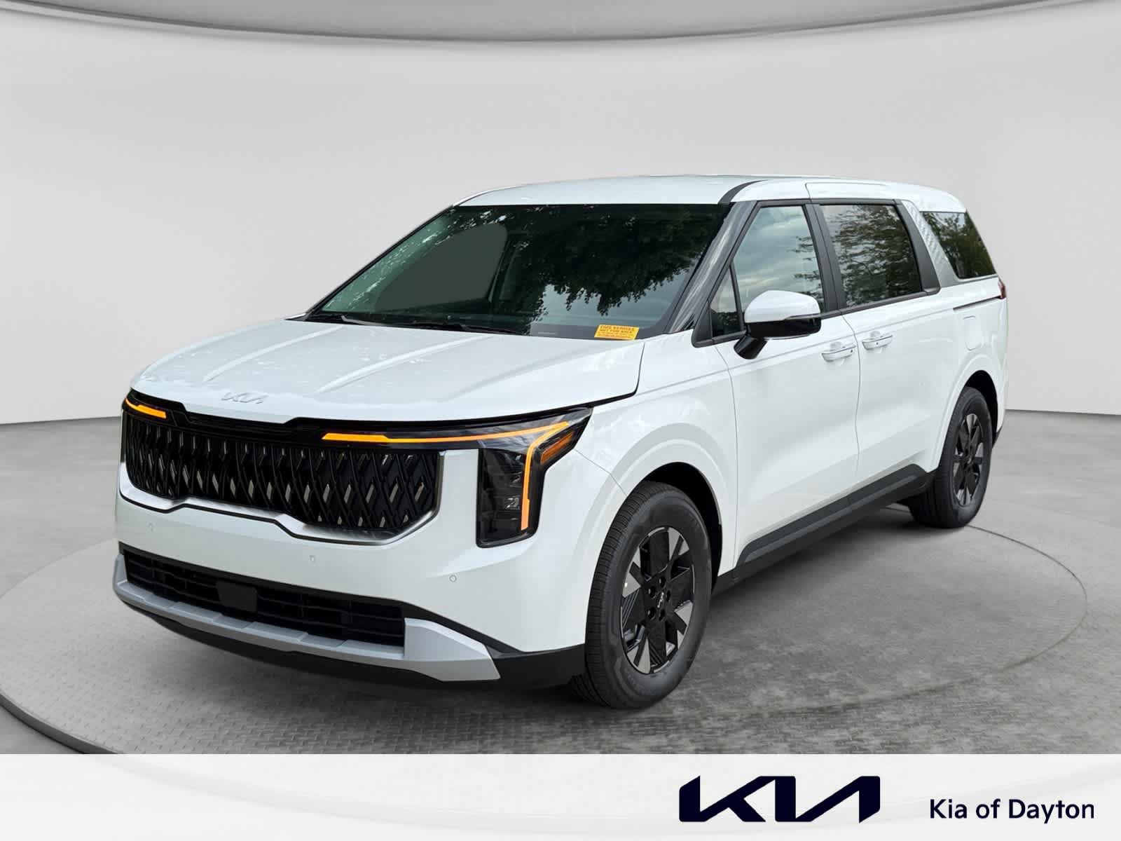 New 2027 Kia Carnival LXS FWD image 1