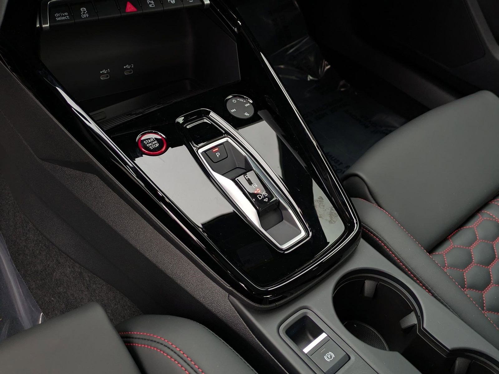 New 2026 Audi RS 3 image 7