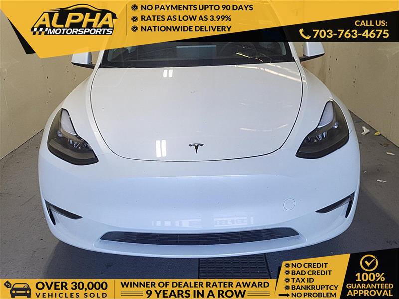 Used 2024 Tesla Model Y Long Range AWD/4WD image 1