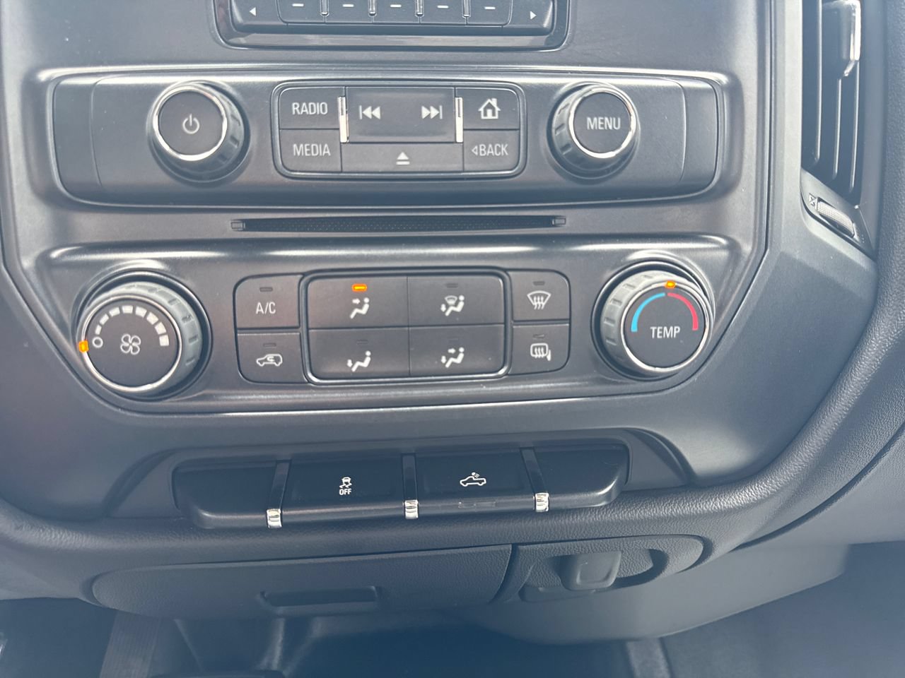 Used 2015 Chevrolet Silverado 1500 LS AWD/4WD image 21