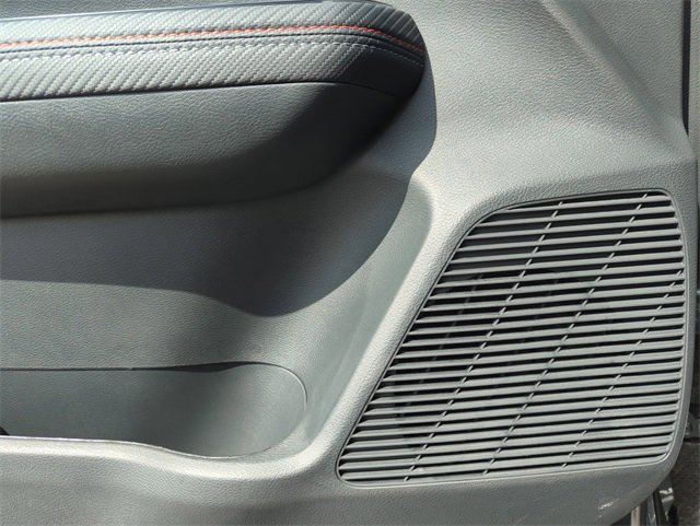 New 2026 Nissan Kicks SR w/ Cold Weather Package image 27