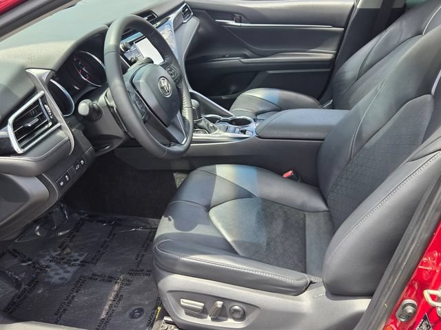Used 2018 Toyota Camry XSE FWD image 10