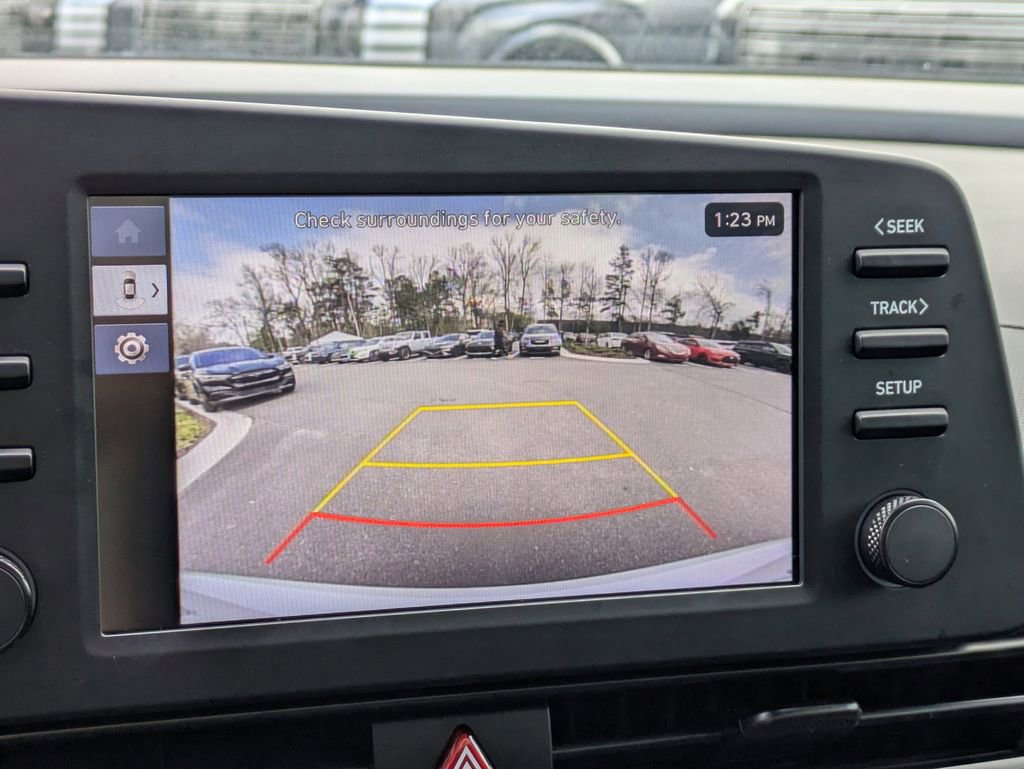 Certified 2025 Hyundai Elantra Sport image 20