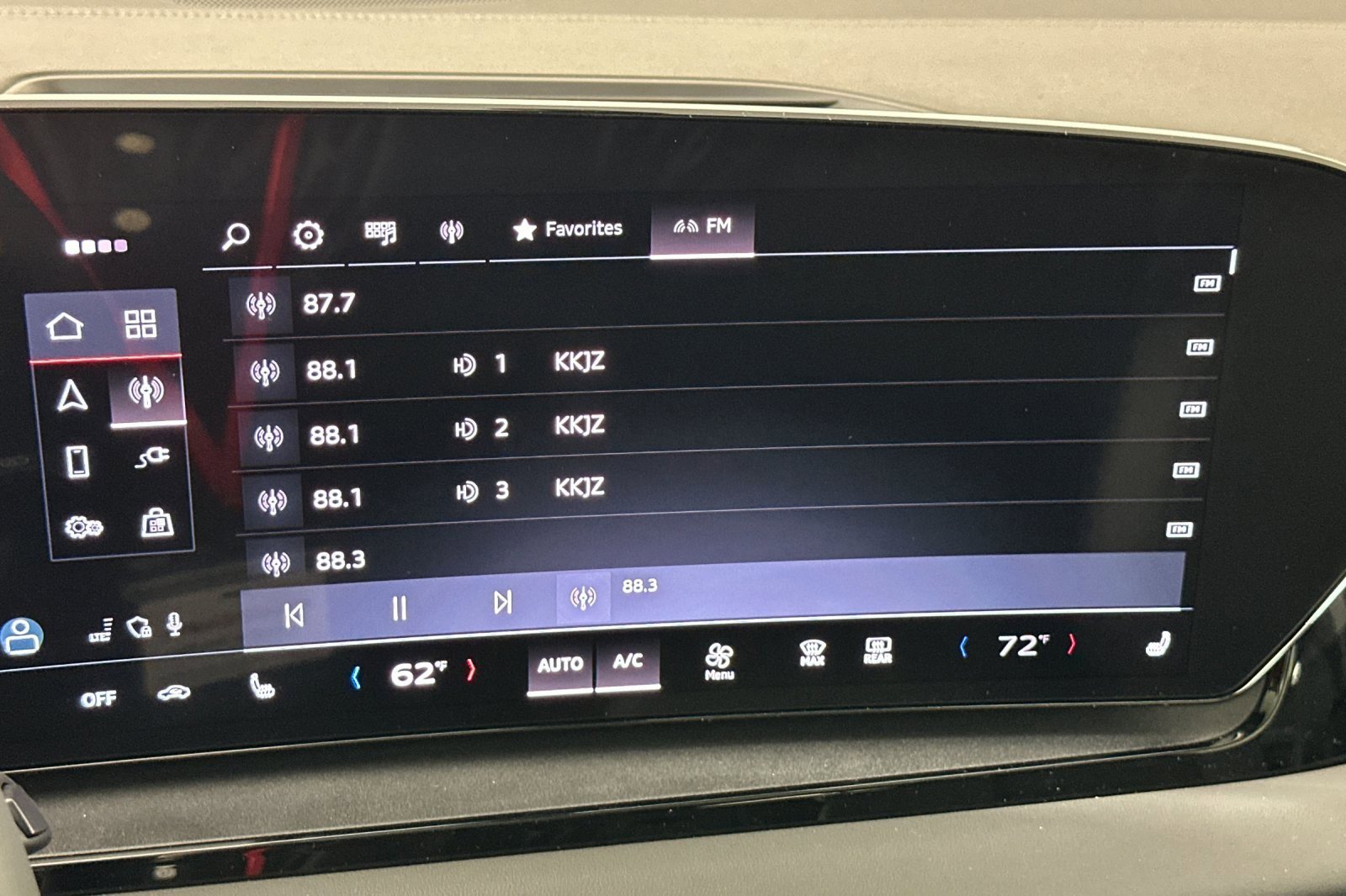 New 2025 Audi Q6 e-tron Premium Plus RWD image 17