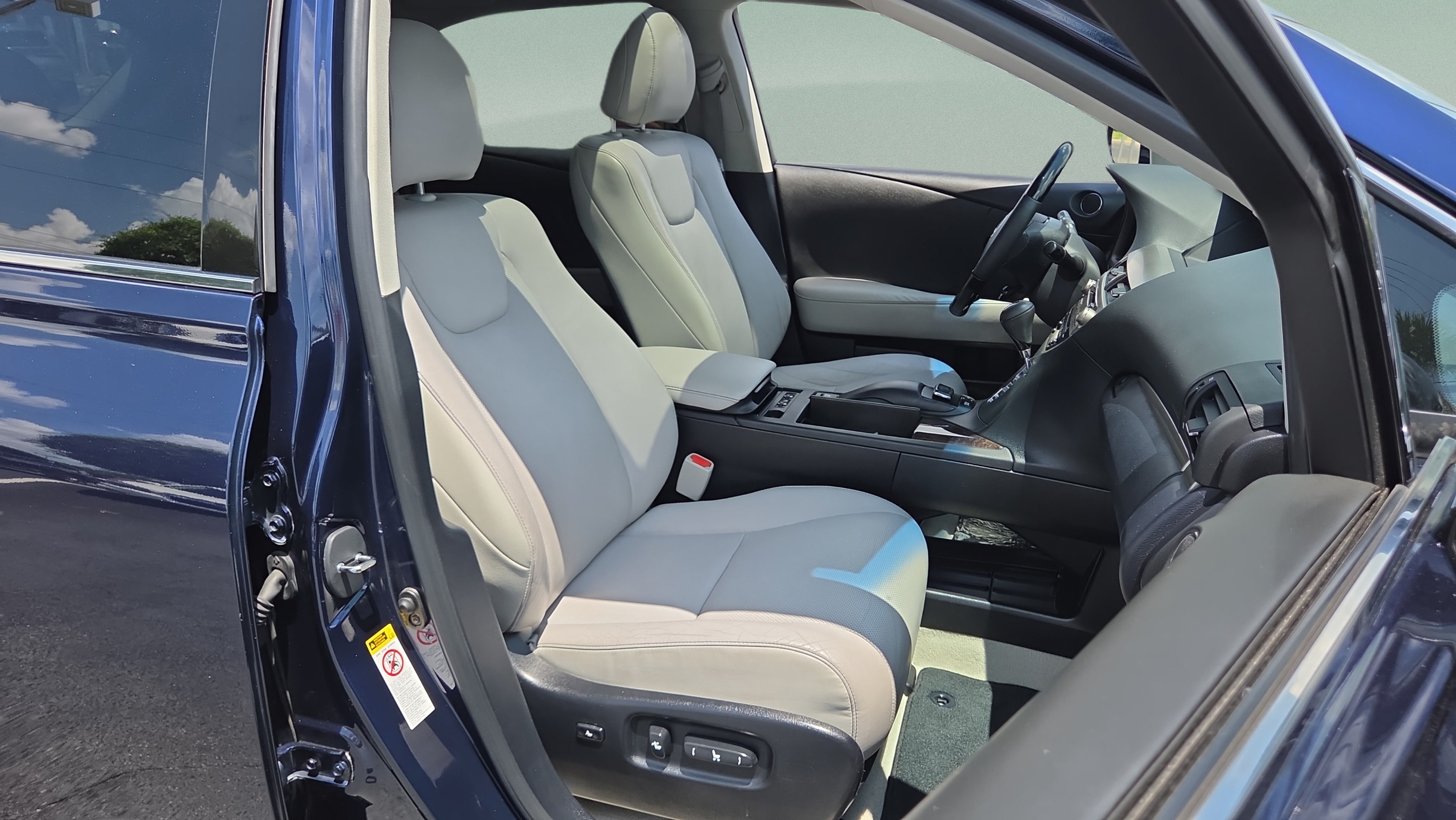 Used 2015 Lexus RX 350 FWD image 17