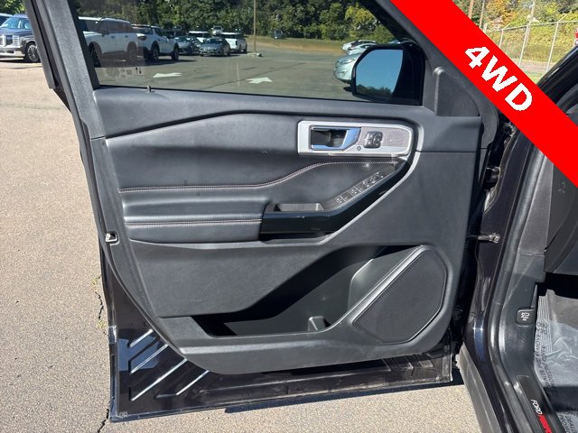 Used 2022 Ford Explorer ST w/ Equipment Group 401A image 11