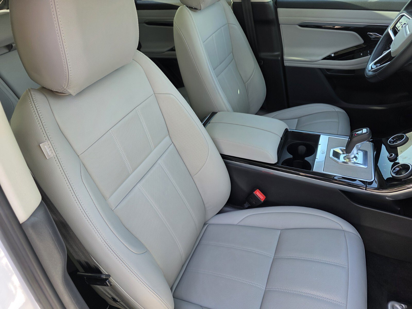 Certified 2023 Land Rover Range Rover Evoque SE AWD/4WD image 27