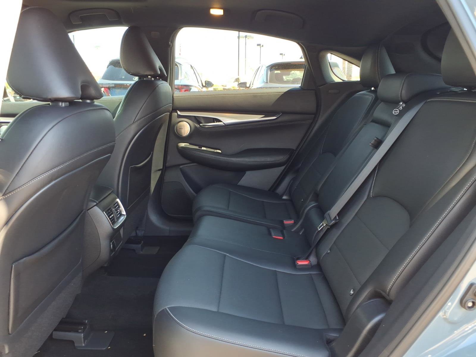 Used 2022 INFINITI QX55 Essential w/ Proactive Package image 15