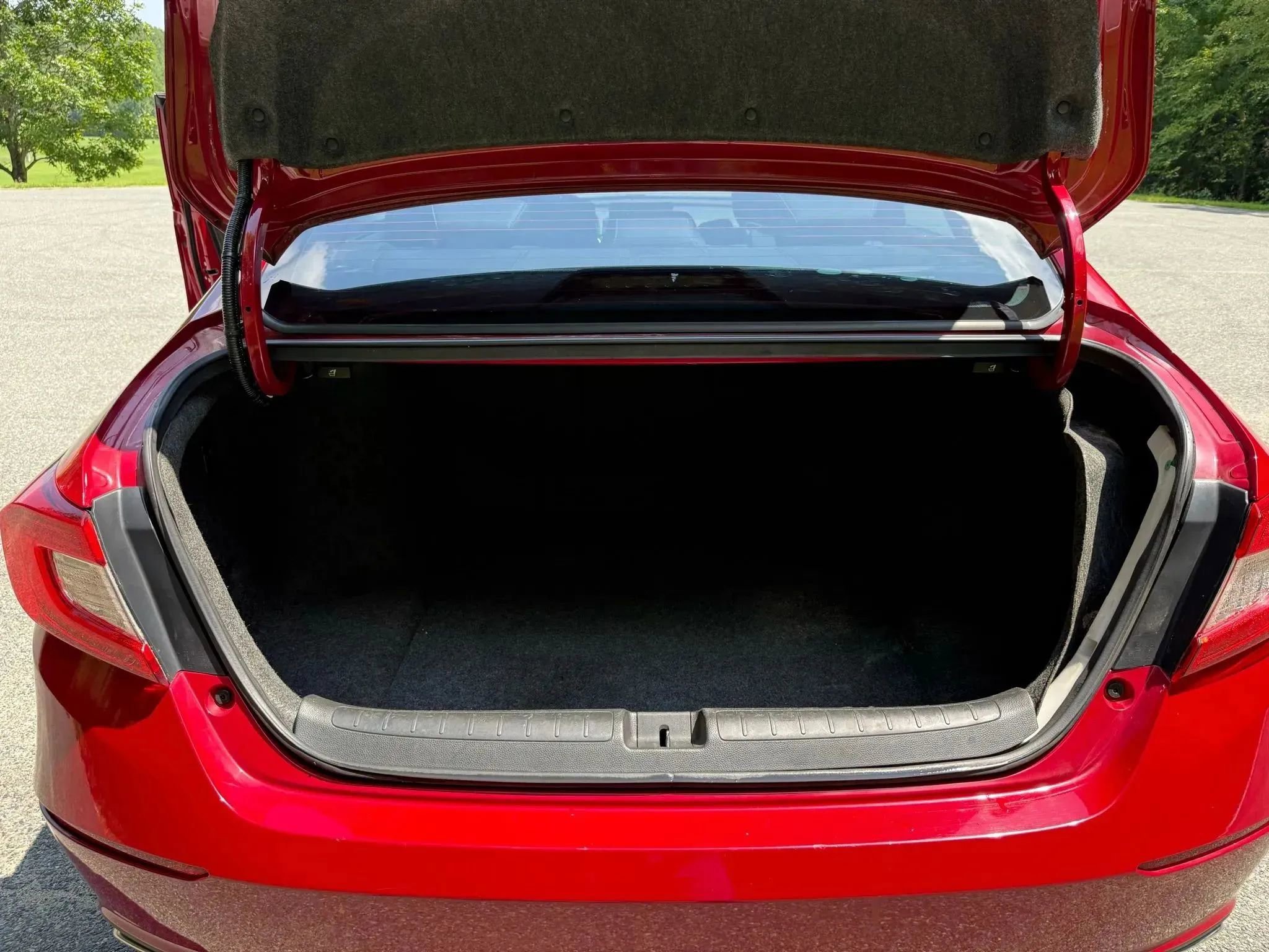 Used 2018 Honda Accord Sport image 15