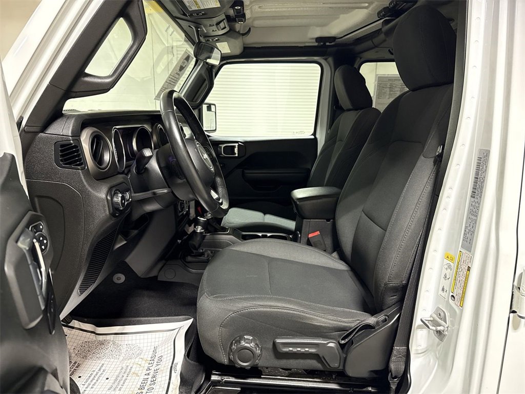 Used 2018 Jeep Wrangler Unlimited Sport S image 18