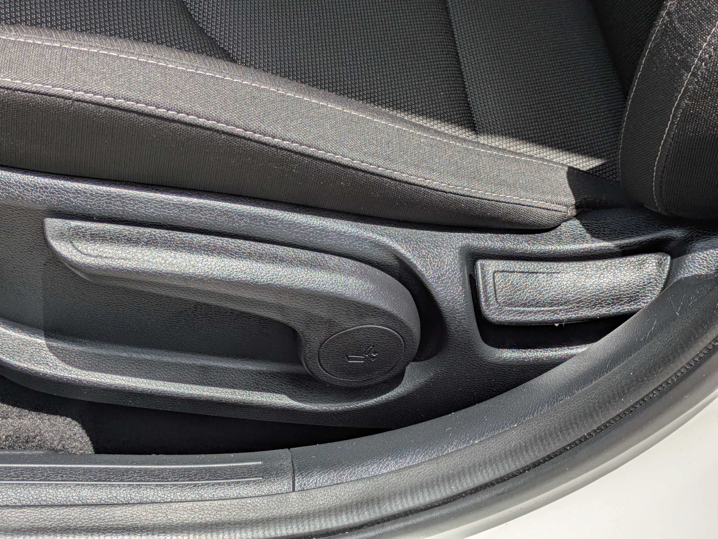 Certified 2024 Kia Forte LXS FWD image 20