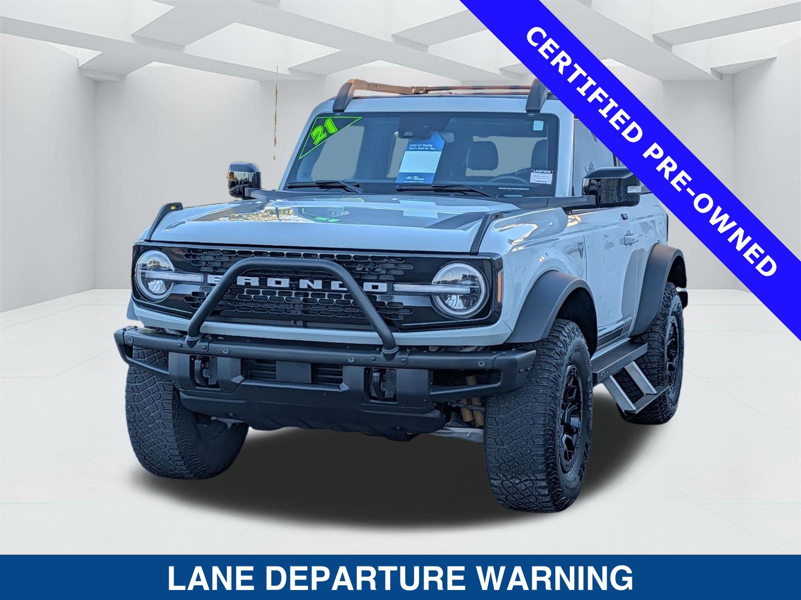 Certified 2021 Ford Bronco First Edition AWD/4WD image 8