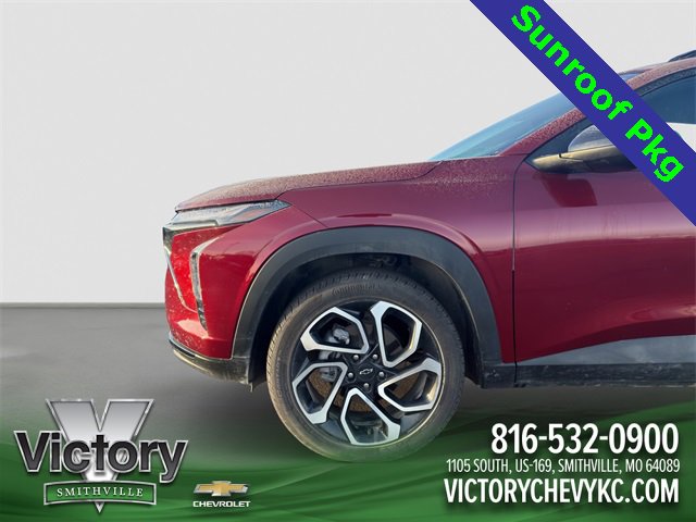 Used 2025 Chevrolet Trax RS w/ Sunroof Package image 20