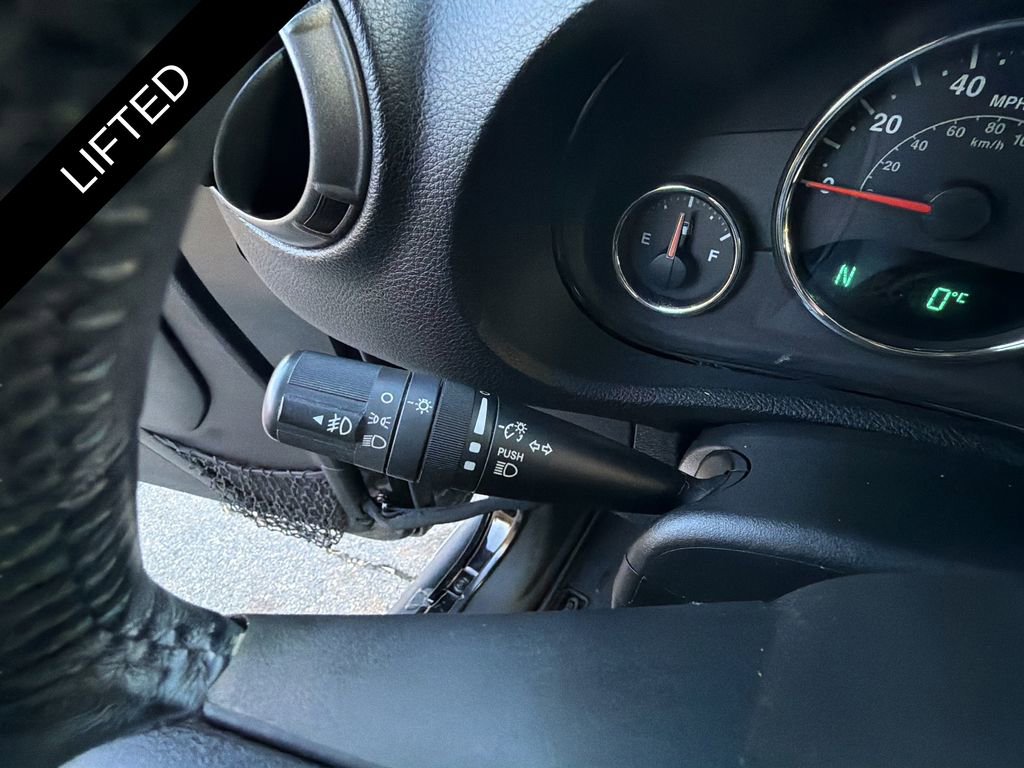 Used 2018 Jeep Wrangler Unlimited Sport S image 18