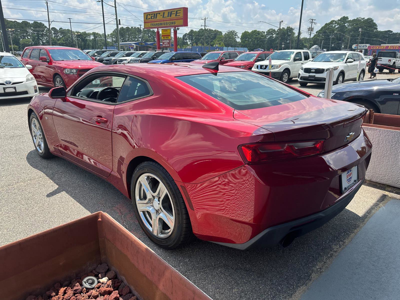Used 2017 Chevrolet Camaro LT image 8
