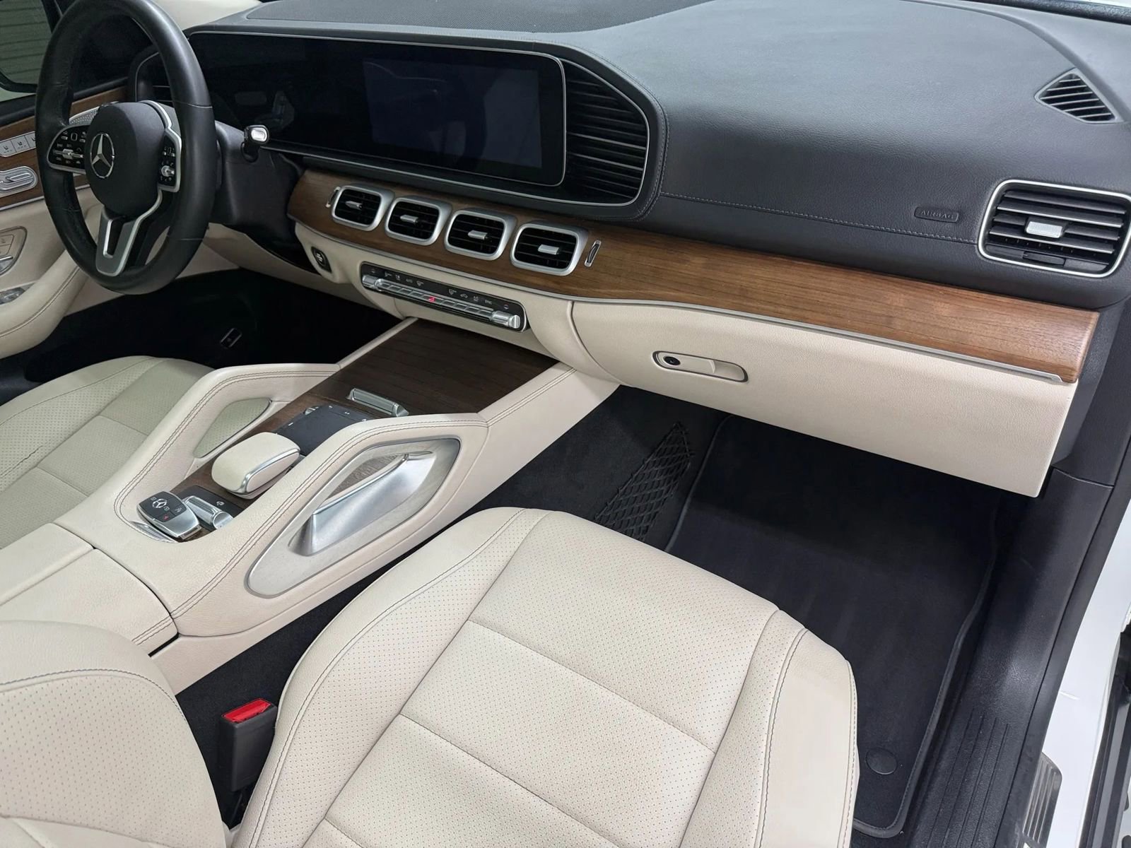 Used 2021 Mercedes-Benz GLS 450 4MATIC image 13