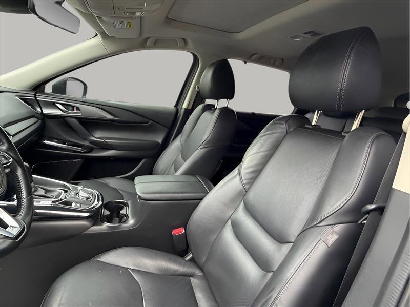 Used 2019 MAZDA CX-9 Touring w/ Touring Premium Package FWD image 21
