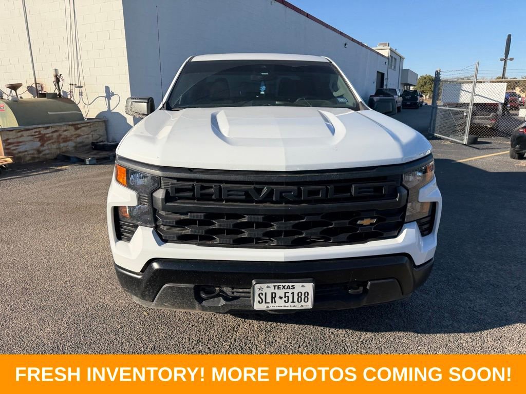 Used 2023 Chevrolet Silverado 1500 W/T w/ Trailering Package image 2