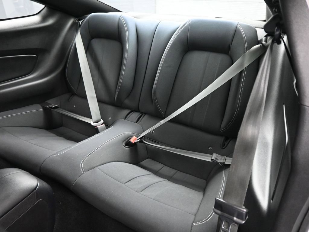 Certified 2019 Ford Mustang Coupe image 16