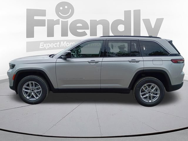 New 2026 Jeep Grand Cherokee Laredo X AWD/4WD image 8