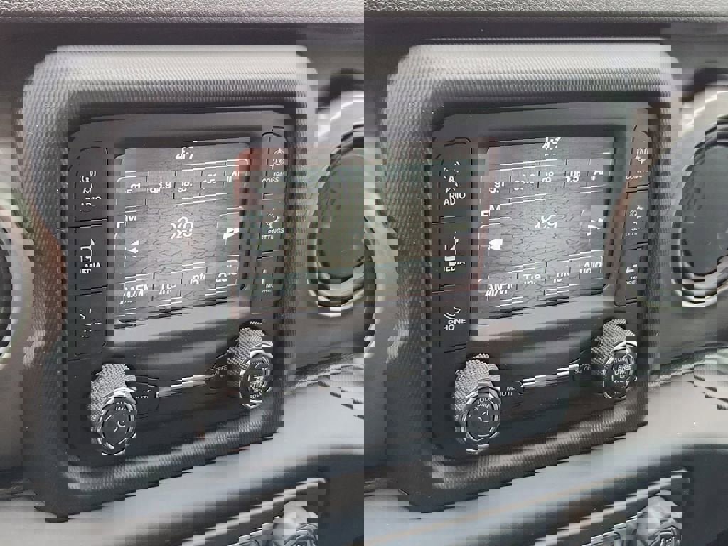 Used 2019 Jeep Wrangler Unlimited Sport S image 24