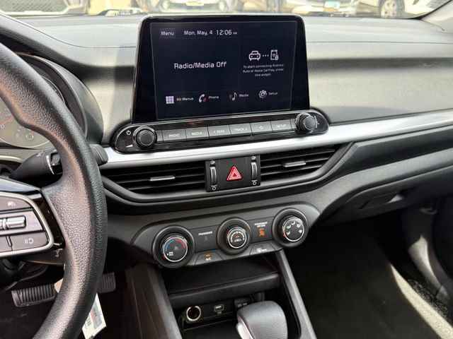 Used 2023 Kia Forte LXS FWD image 19