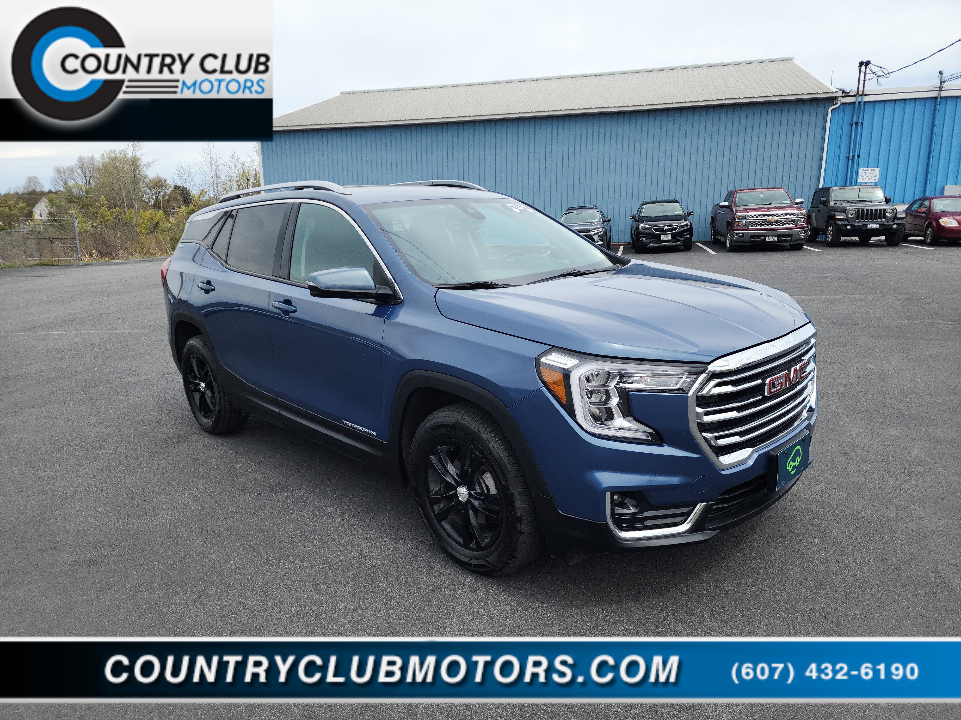 Certified 2024 GMC Terrain SLT AWD/4WD image 1