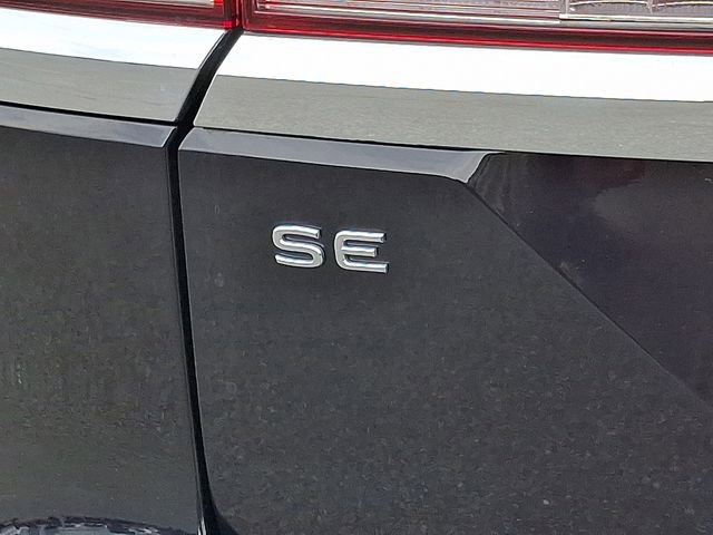 Used 2025 Volkswagen Atlas SE AWD/4WD image 31