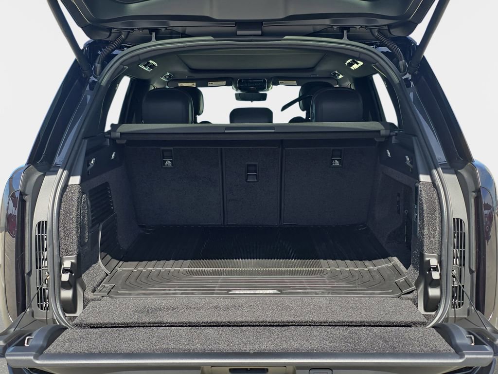 New 2026 Land Rover Range Rover SE AWD/4WD image 12