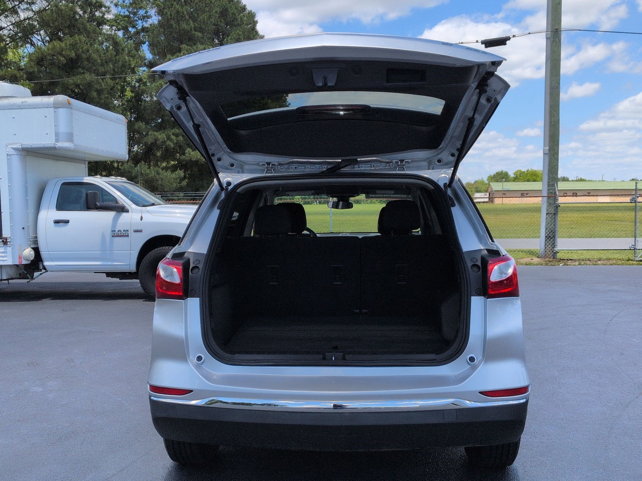 Used 2021 Chevrolet Equinox LT AWD/4WD image 31