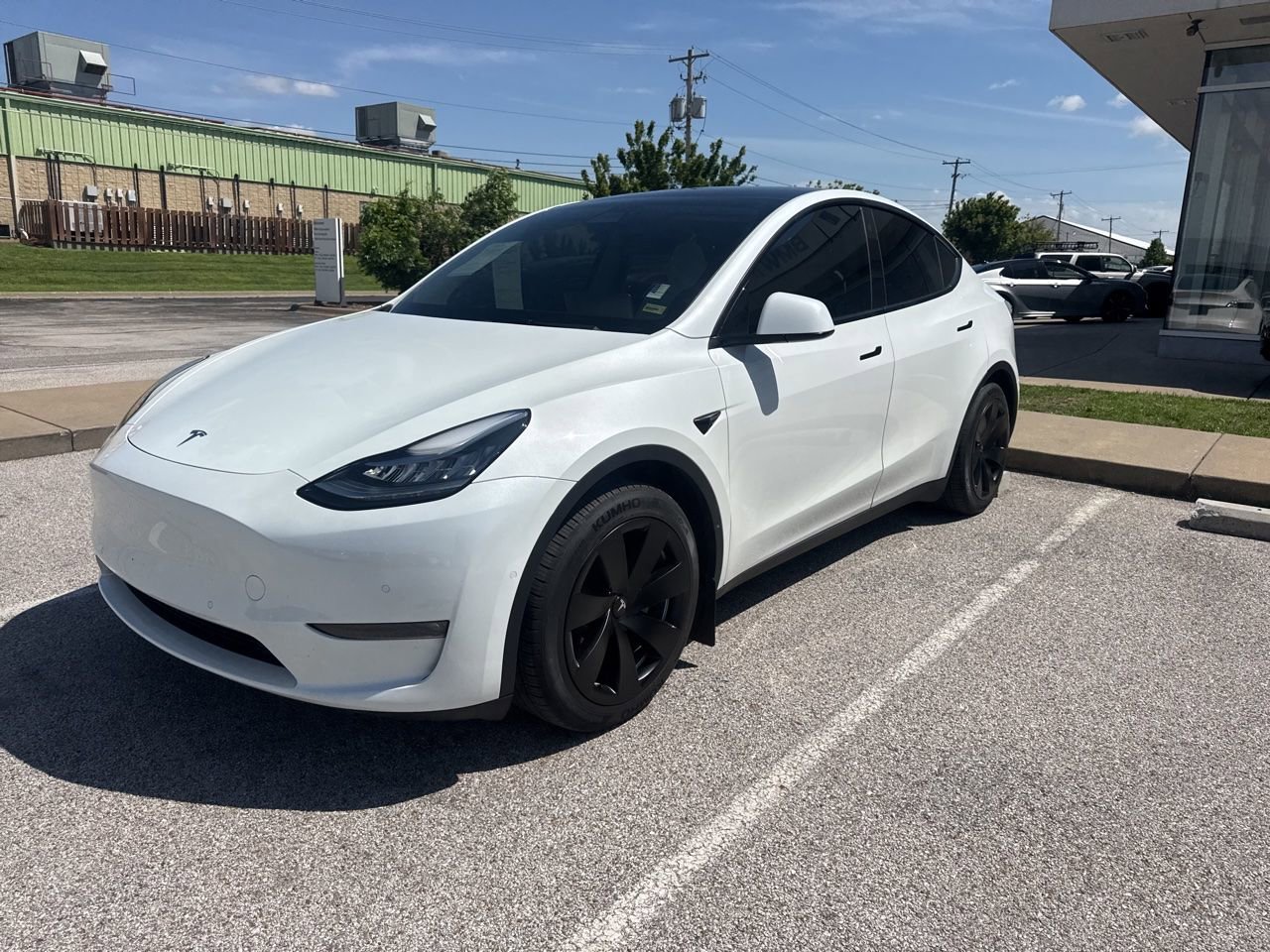 Used 2022 Tesla Model Y Long Range AWD/4WD image 6