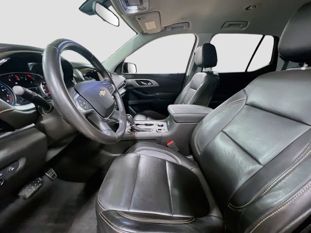 Used 2019 Chevrolet Traverse LT w/ LPO, Blackout Package FWD image 21